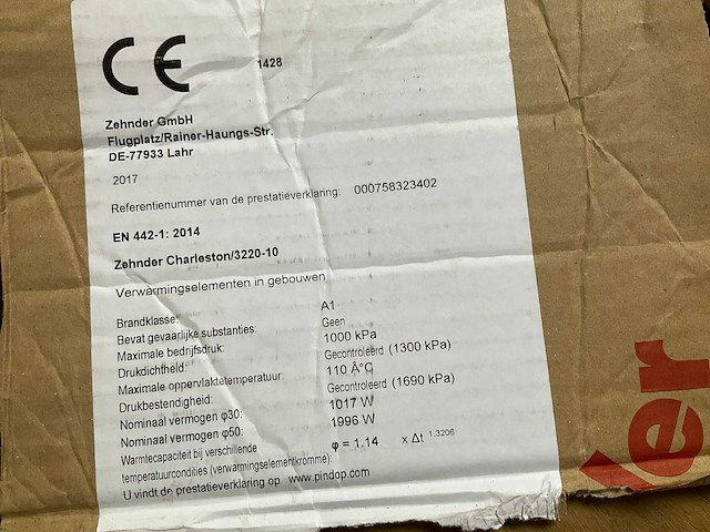 Zehnder charleston designradiator 3-koloms 220cm ral9016 - afbeelding 7 van  8