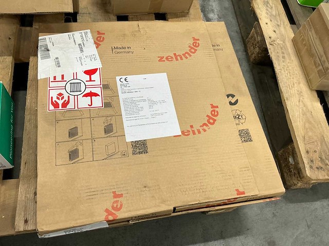 Zehnder charleston radiator 442x578x62mm - afbeelding 2 van  4