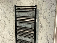 Zehnder elektrische design radiator - afbeelding 2 van  3