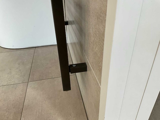 Zehnder quaro designradiator - afbeelding 5 van  6