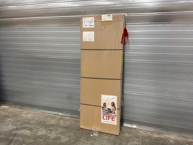 Zehnder ribbon designradiator - afbeelding 2 van  3