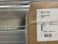 Zehnder ribbon designradiator - afbeelding 3 van  3