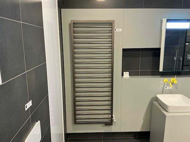 Zehnder subway elektrische designradiator - afbeelding 2 van  5