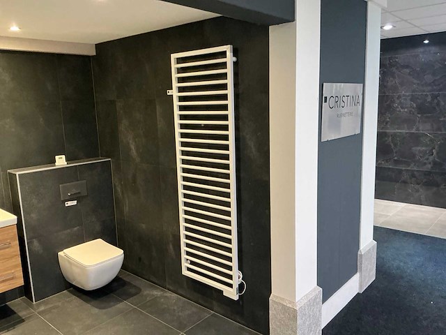 Zehnder subway elektrische designradiator - afbeelding 1 van  5