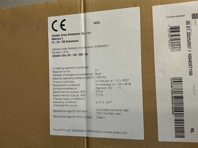 Zehnder zeno 50x150cm designradiator - afbeelding 3 van  4