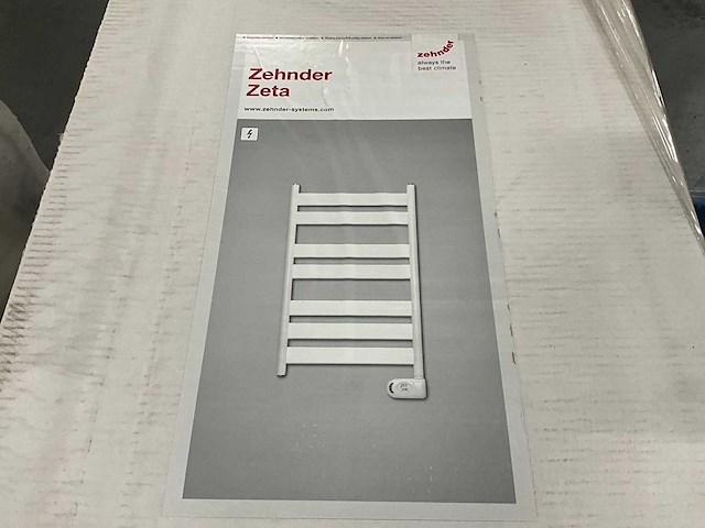 Zehnder zeta elektrische designradiator - afbeelding 4 van  5