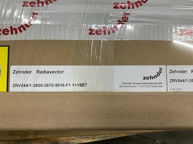 Zehnder zrv544/1 radiavector designradiator 2600mm - afbeelding 7 van  8