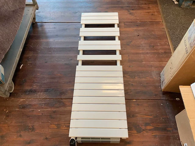 Zehner - elektrische radiator met handdoekdroger - afbeelding 2 van  9
