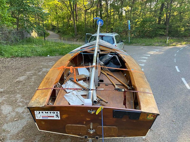 Zeilboot + trailer - afbeelding 5 van  5
