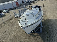 Zeilboot zonder mast, 2002 - afbeelding 33 van  38