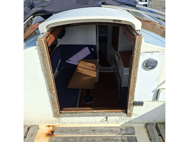 Zeilboot zonder mast, 2002 - afbeelding 38 van  38