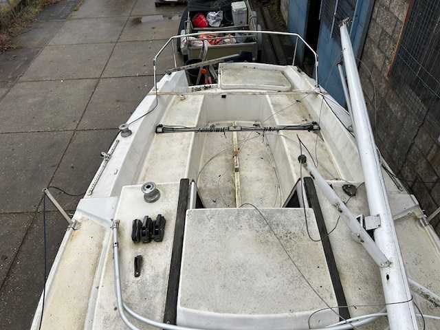 Zeilboot - afbeelding 17 van  18