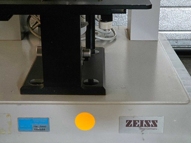Zeiss - meetmicroscoop - afbeelding 2 van  9