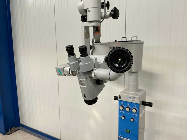 Zeiss - opmi 6-sfc - operatiemicroscoop - afbeelding 4 van  11