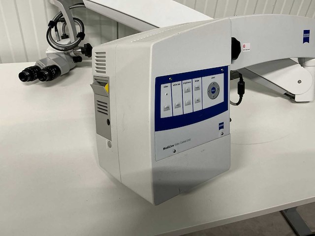 Zeiss - opmi pico - microscoop - afbeelding 5 van  7