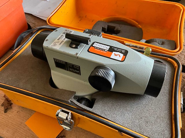 Zeiss ni 40 waterpasinstrument - afbeelding 1 van  2