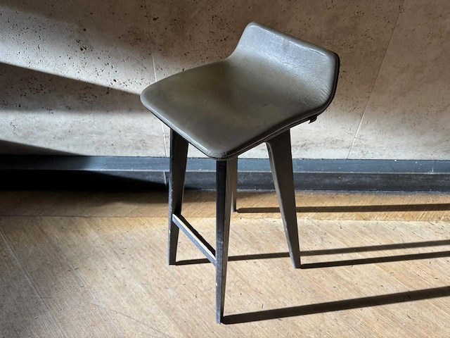 Zeitraum - morph - barkruk (12x) - afbeelding 1 van  8