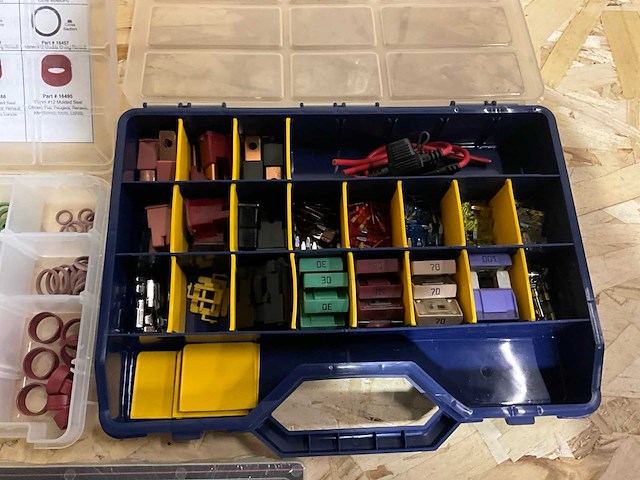 Zekeringen, aircotubes en o-ringen assortiment - afbeelding 4 van  5