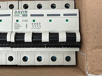 Zekeringsautomaten 50 amp 3x - afbeelding 2 van  3
