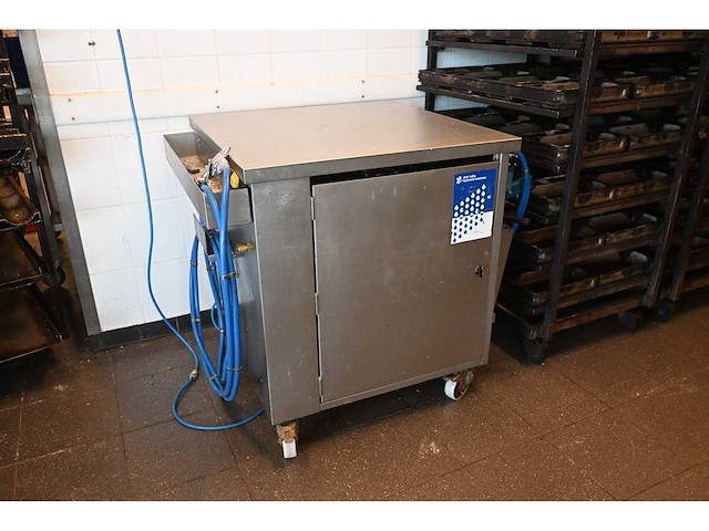 Zela basic 500 rvs invet spuitmachine - afbeelding 2 van  8