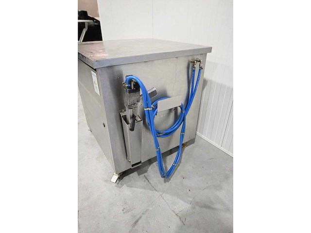 Zela rvs invetmachine met 2 invet pistolen - afbeelding 3 van  7