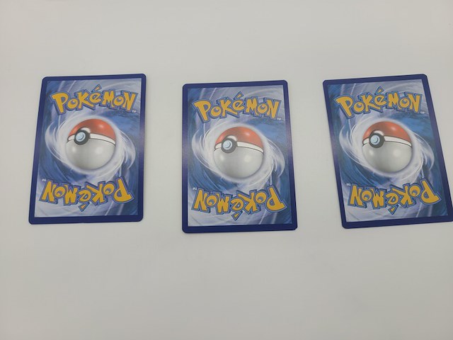 Zeldzame pokémon kaarten in frame - afbeelding 2 van  10