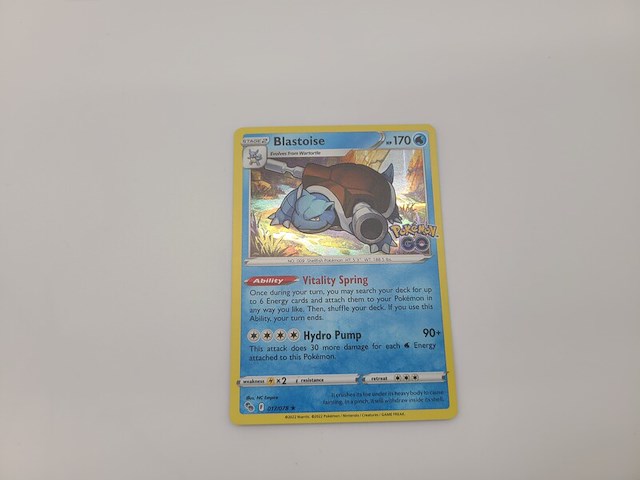 Zeldzame pokémon kaarten in frame - afbeelding 10 van  10