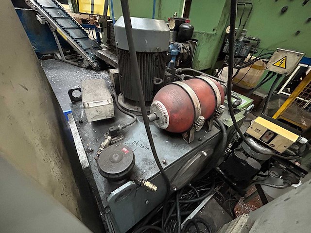 Zelezarna ravne - 1990 - vps 250-600-1200 - hydraulische pers - afbeelding 14 van  78