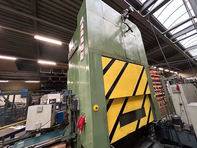 Zelezarna ravne - 1990 - vps 250-600-1200 - hydraulische pers - afbeelding 34 van  78