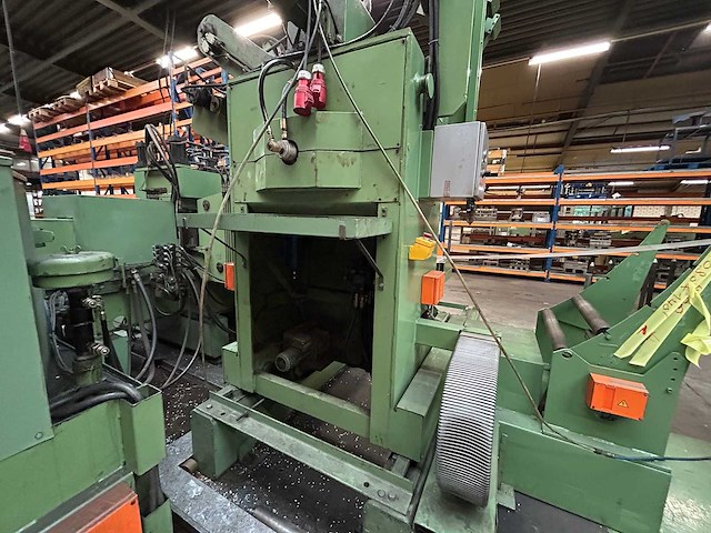 Zelezarna ravne - 1990 - vps 250-600-1200 - hydraulische pers - afbeelding 67 van  78
