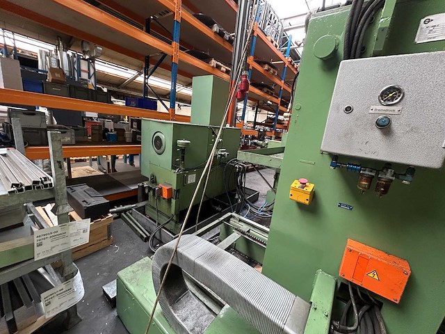 Zelezarna ravne - 1990 - vps 250-600-1200 - hydraulische pers - afbeelding 71 van  78