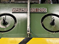 Zelezarna ravne - 1990 - vps 250-600-1200 - hydraulische pers - afbeelding 66 van  78