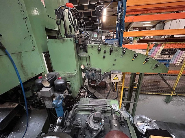 Zelezarna ravne - 1990 - vps 250-600-1200 - hydraulische pers - afbeelding 13 van  86