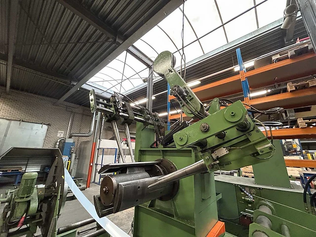 Zelezarna ravne - 1990 - vps 250-600-1200 - hydraulische pers - afbeelding 35 van  86