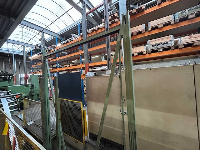 Zelezarna ravne - 1990 - vps 250-600-1200 - hydraulische pers - afbeelding 21 van  86