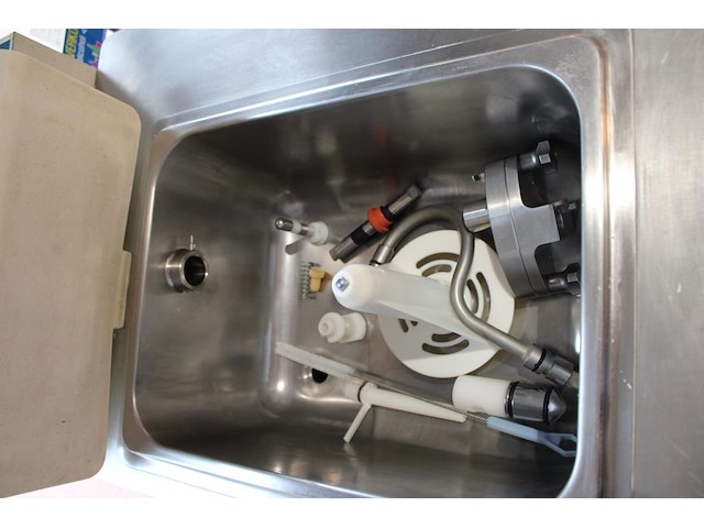 Zelf pasteuriserende 1-kraans softijsmachine carpigiani 191 steel sp p. vermoedelijk bouwjaar 2009. - afbeelding 3 van  3