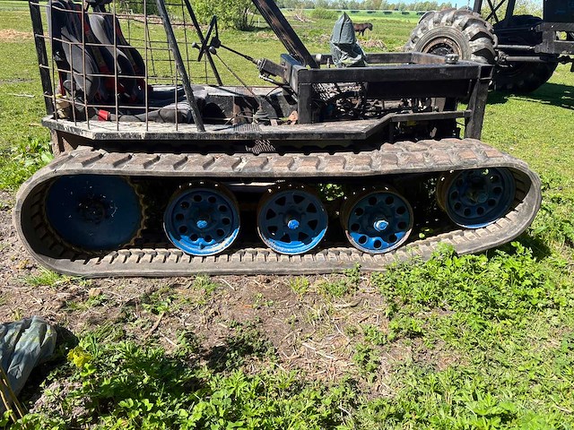 Zelfbouw - 2023 - rupsbandtractor - afbeelding 5 van  9