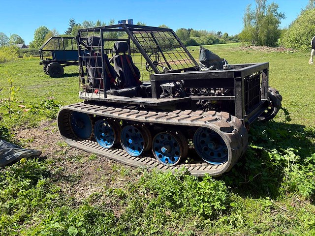 Zelfbouw - 2023 - rupsbandtractor - afbeelding 3 van  3