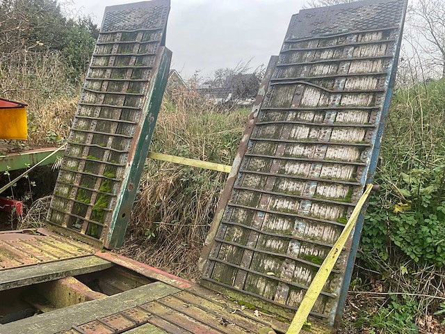 Zelfbouw - langzaam verkeer - dieplader - afbeelding 7 van  18