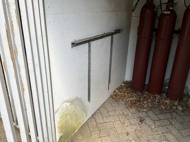Zelfbouw gasfles opslag - afbeelding 12 van  13