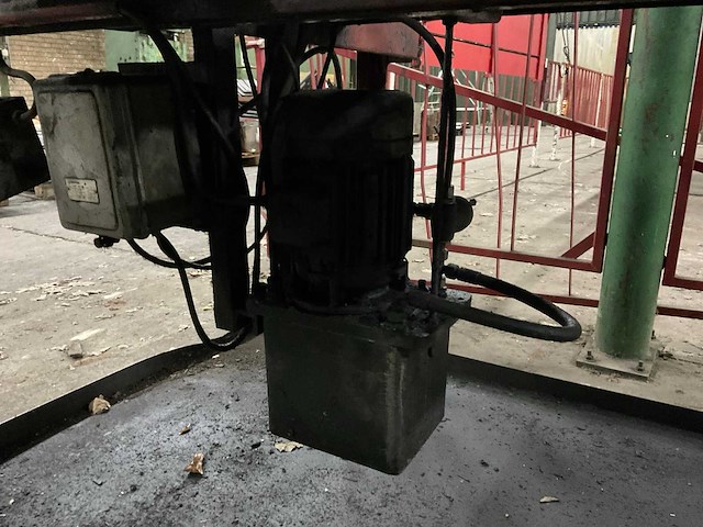 Zelfbouw hydraulische buigmachine - afbeelding 3 van  13