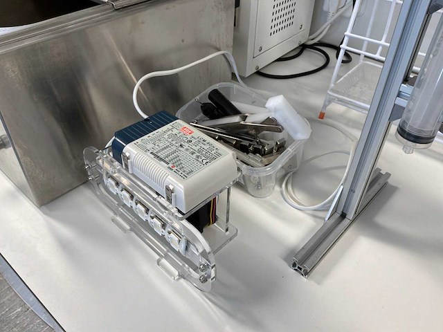 Zelfbouw laboratoriumtestopstelling - afbeelding 2 van  9