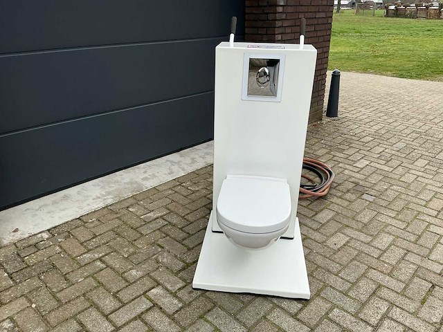 Zelfbouw toilet met vermaler - afbeelding 3 van  13