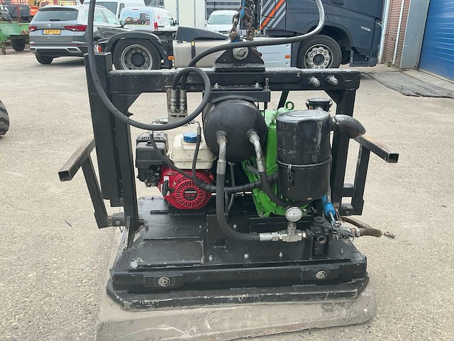 Zelfbouw vacuümheffer hydraulisch bediend - afbeelding 17 van  20