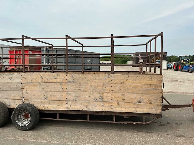 Zelfbouw veeaanhangwagen - afbeelding 13 van  19