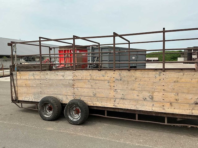 Zelfbouw veeaanhangwagen - afbeelding 14 van  19