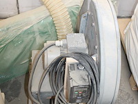 Zelfbouwzeef met afmeting 180 x 71 x 125 cm met afzuigmotor. maasgrootte ca. 2x2 mm. - afbeelding 4 van  4