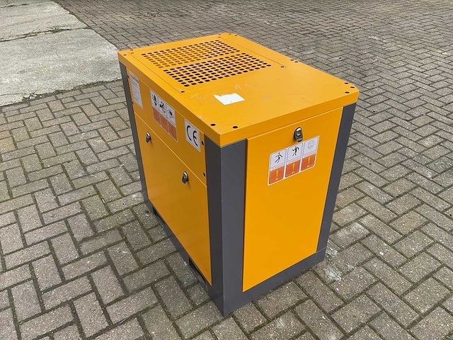 Zelfir am-10hp schroefcompressor - afbeelding 18 van  22