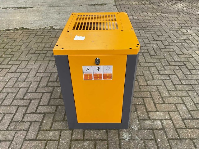 Zelfir am-10hp schroefcompressor - afbeelding 10 van  15