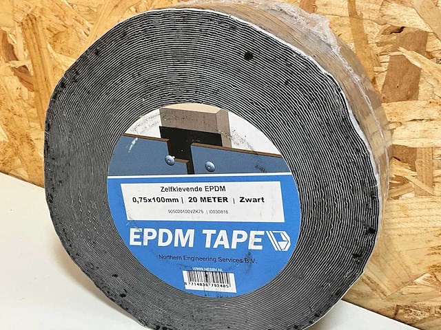 Zelfklevend epdm (3x) - afbeelding 1 van  3